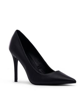 D'Amelio Footwear